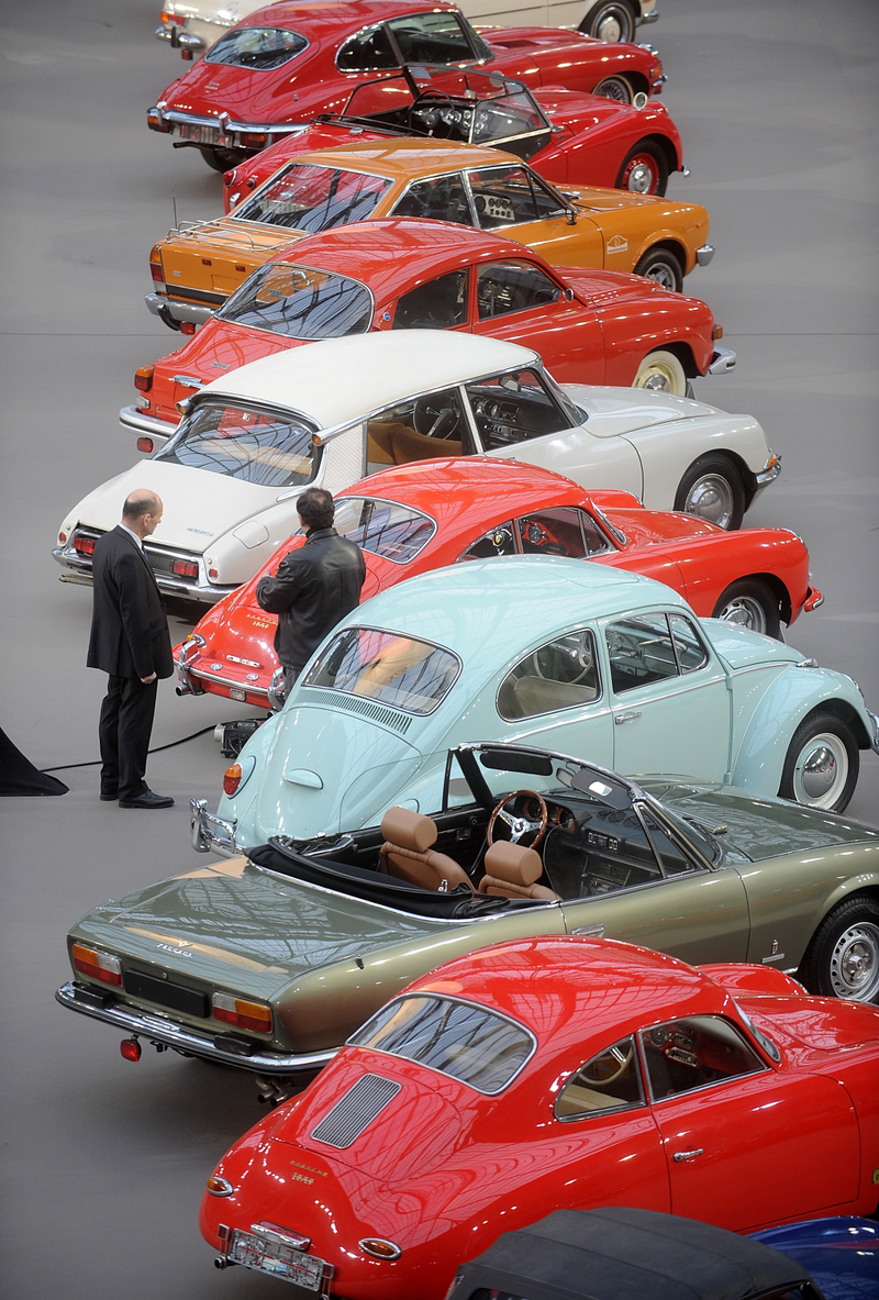 Illustration for article titled Is This The Prettiest Car Auction In The World?
